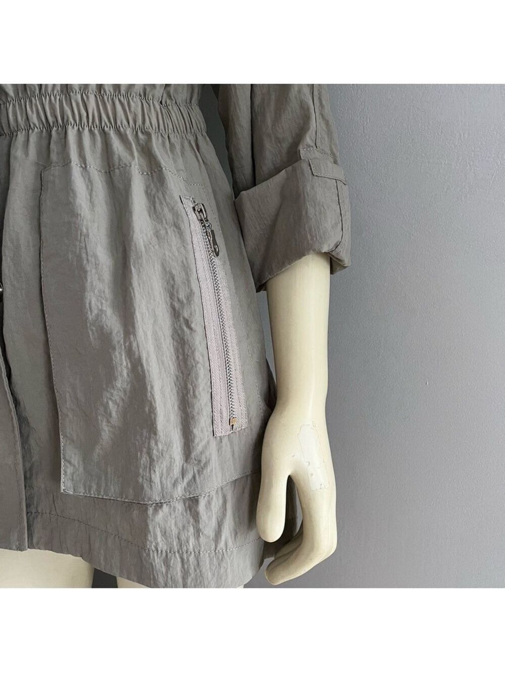 The Fillmore The Anorak Women’s Jacket Water Resistant Hooded Trench Stone XS - Picture 9 of 16